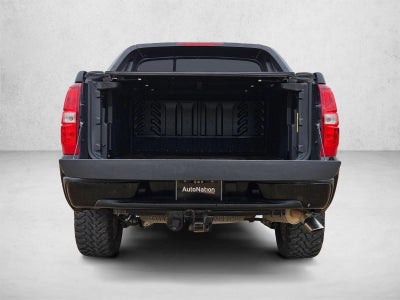 2012 Chevrolet Avalanche LS