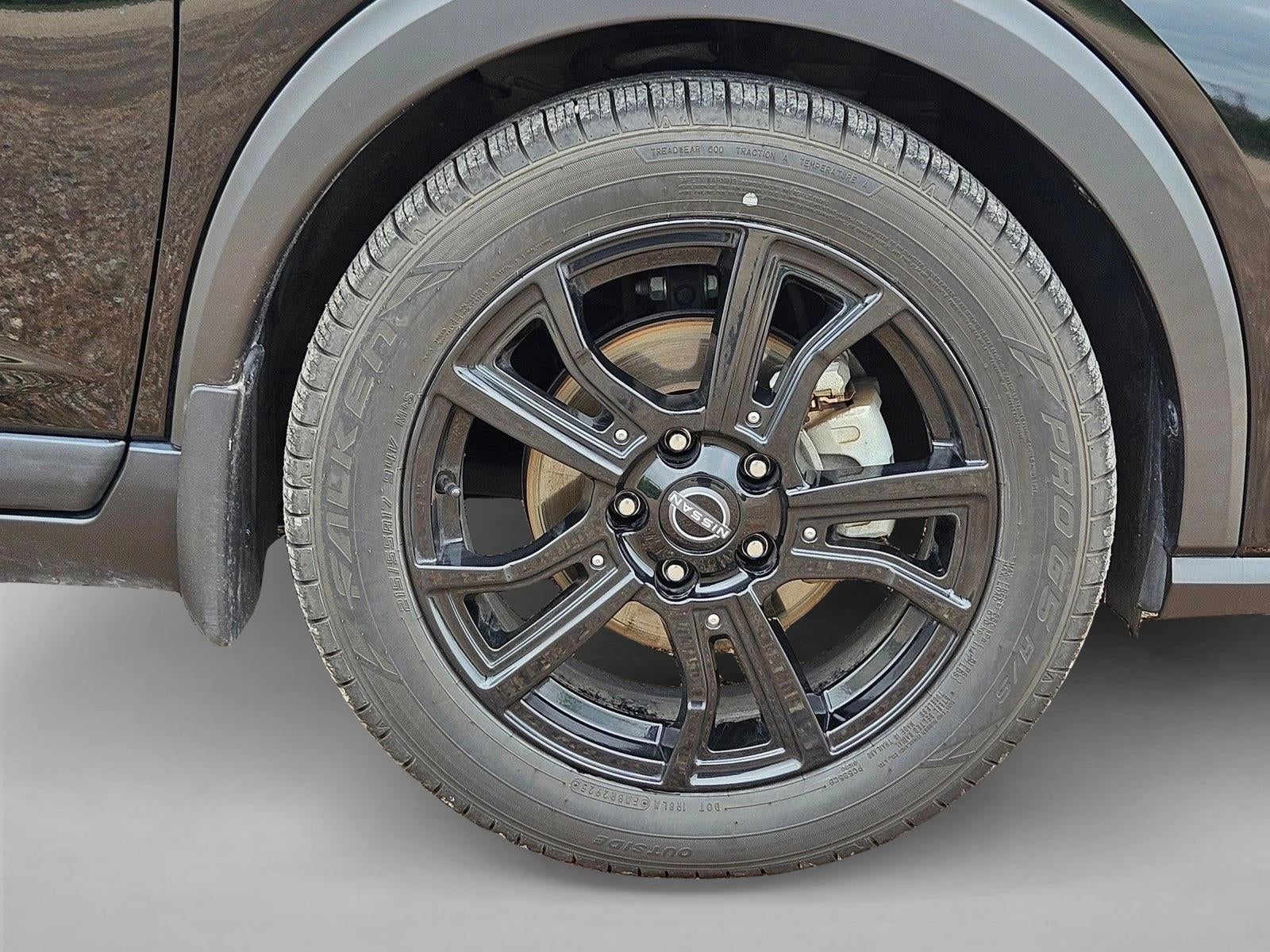 2023 Nissan Kicks SR Xtronic CVT