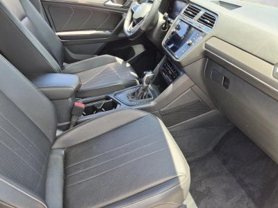 2022 Volkswagen Tiguan SE R-Line Black