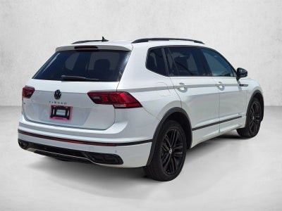2022 Volkswagen Tiguan SE R-Line Black