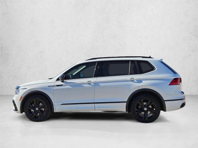2023 Volkswagen Tiguan SE R-Line Black