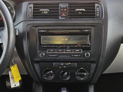 2015 Volkswagen Jetta 2.0L S