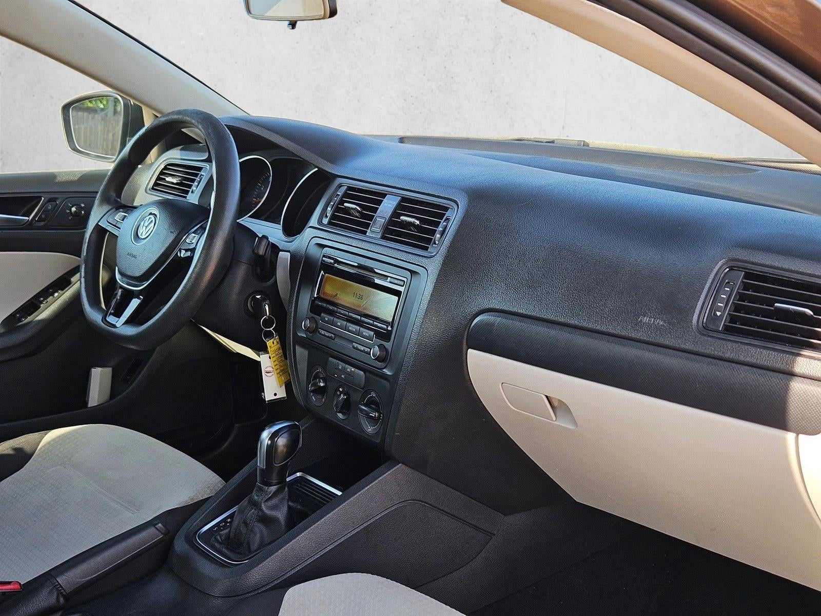 2015 Volkswagen Jetta 2.0L S