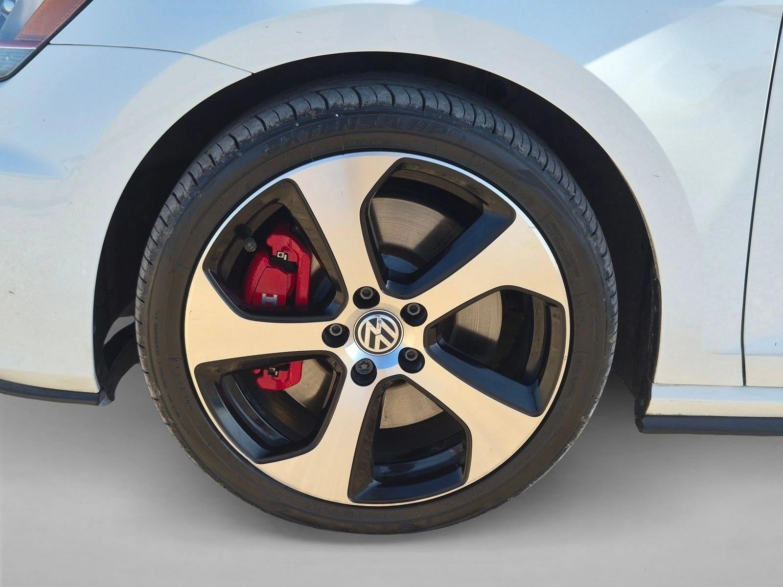 2016 Volkswagen Golf GTI Autobahn w/Performance Package 4-Door