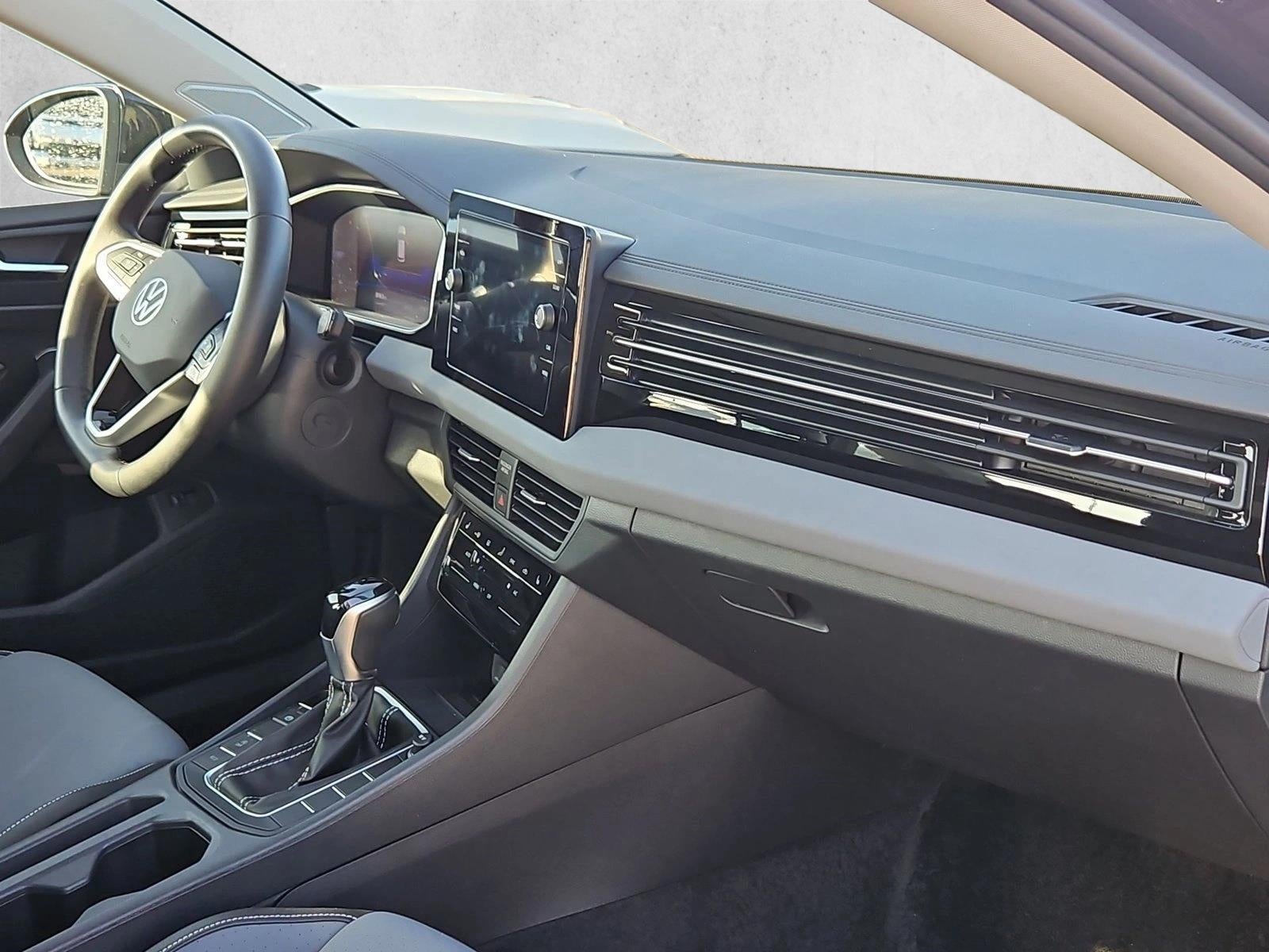 2025 Volkswagen Jetta SE