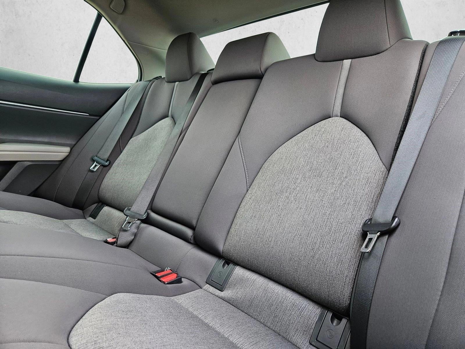 2021 Toyota Camry Hybrid LE