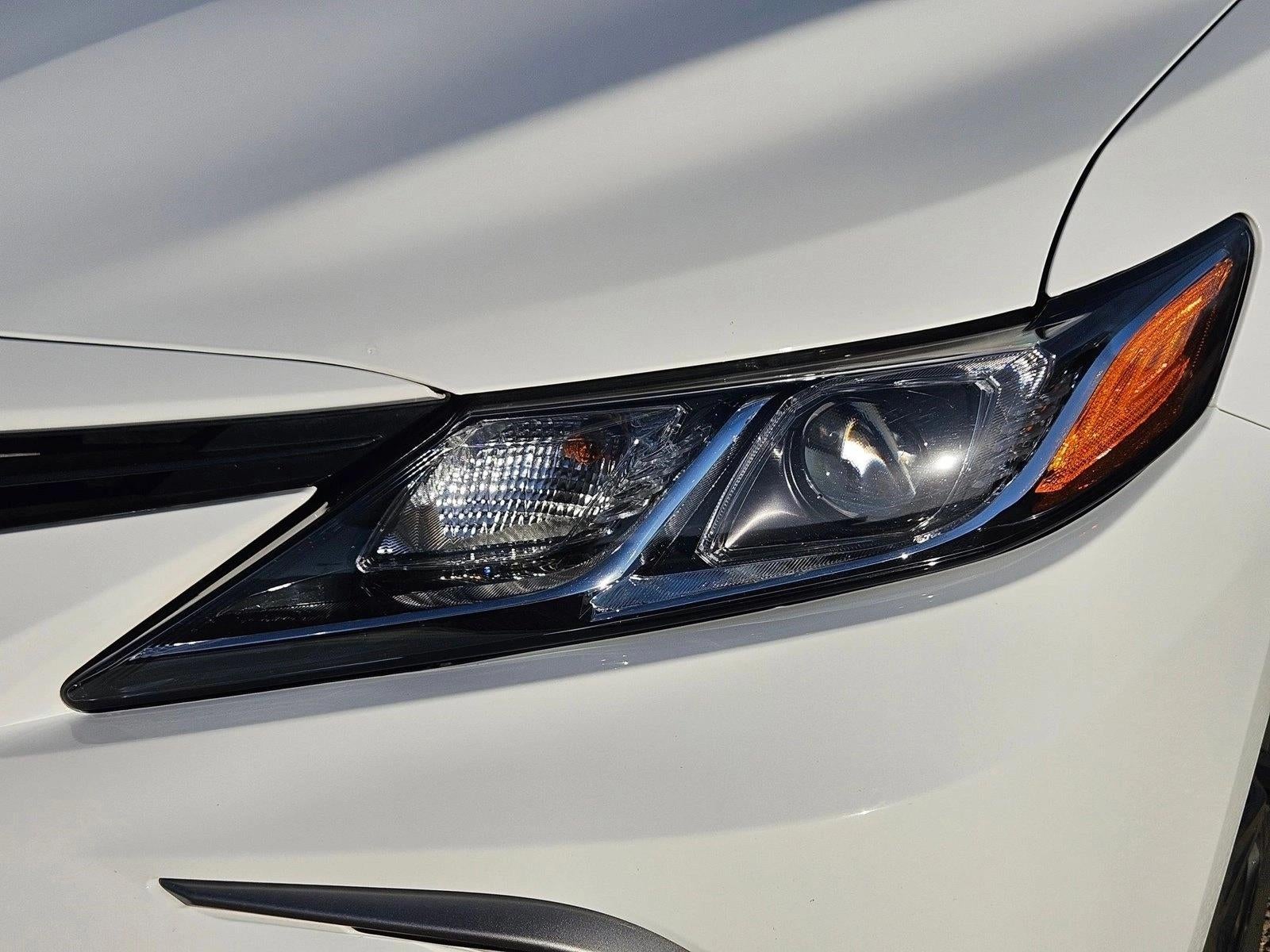 2023 Toyota Camry Hybrid LE