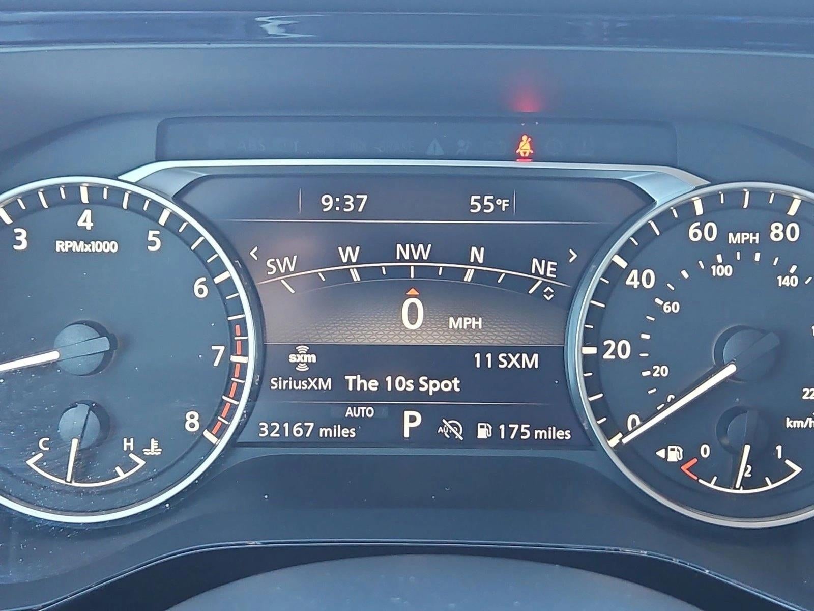 2023 Nissan Pathfinder SL