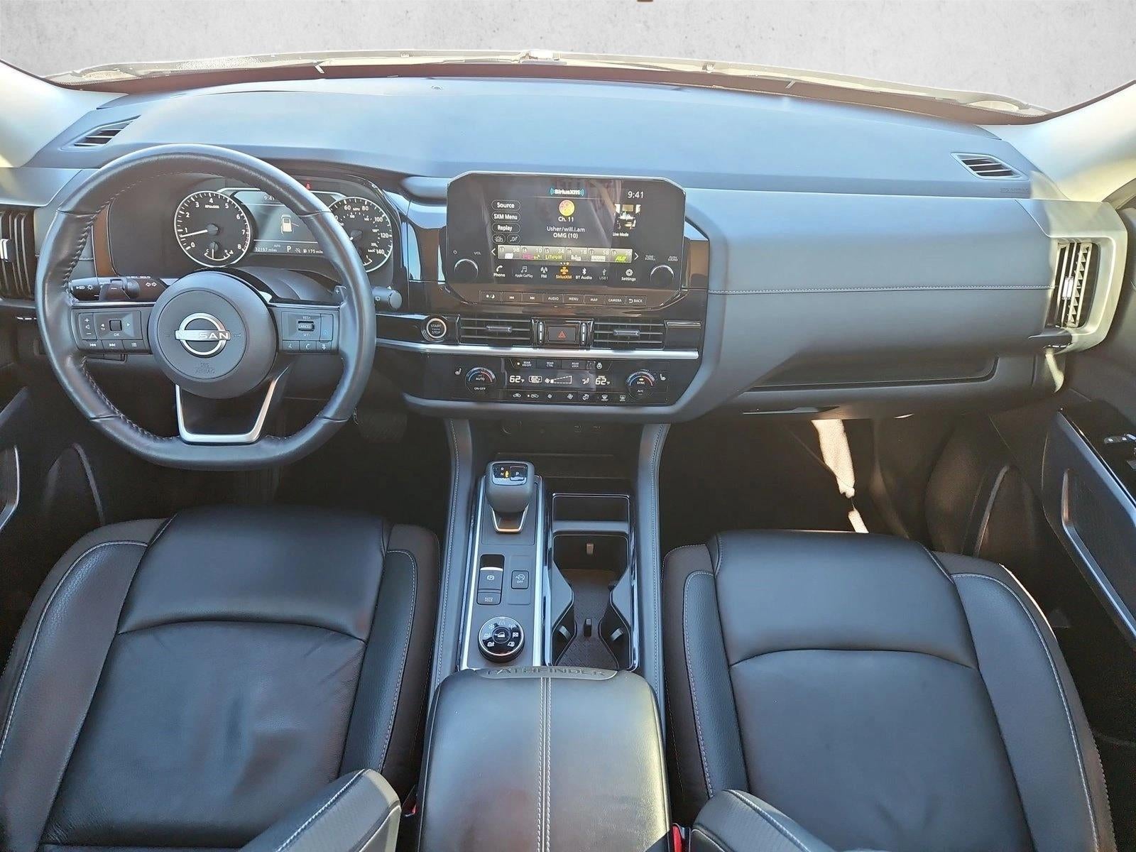 2023 Nissan Pathfinder SL