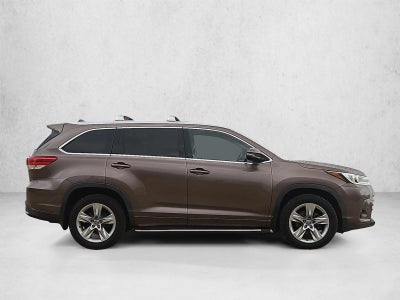 2017 Toyota Highlander Limited
