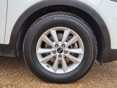 2019 Kia Sorento LX V6