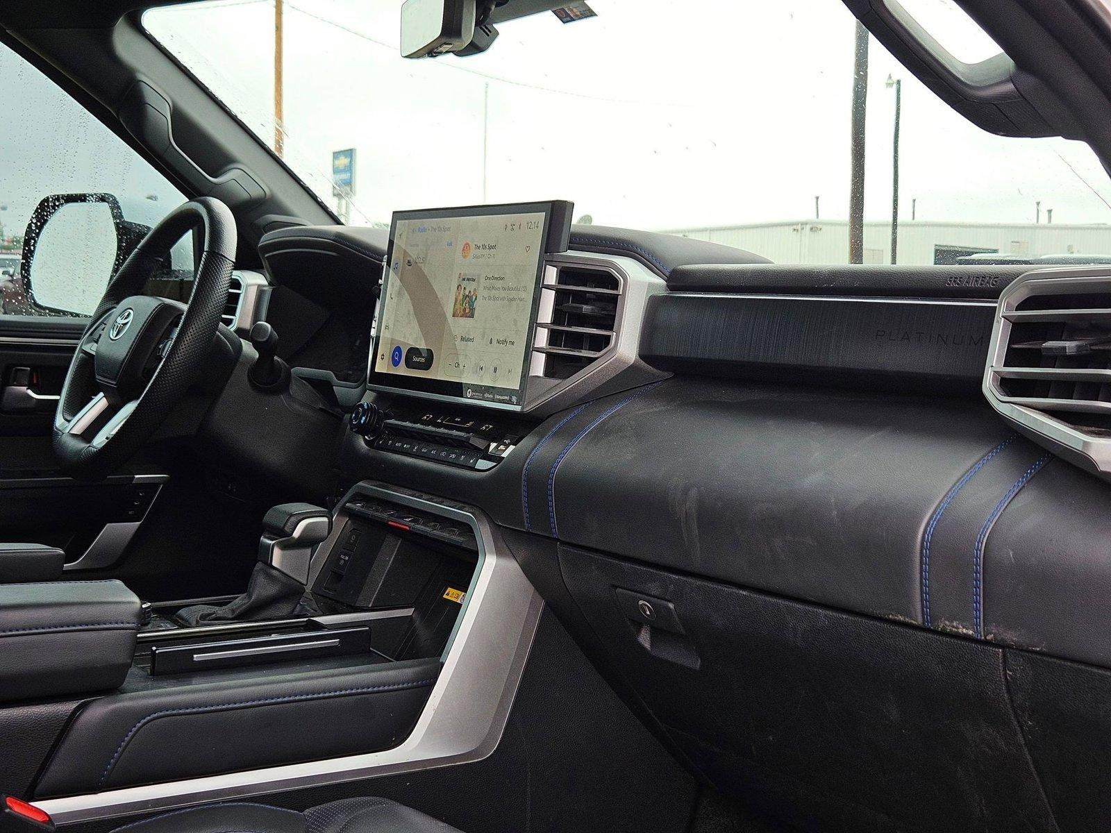 2024 Toyota Sequoia SR5