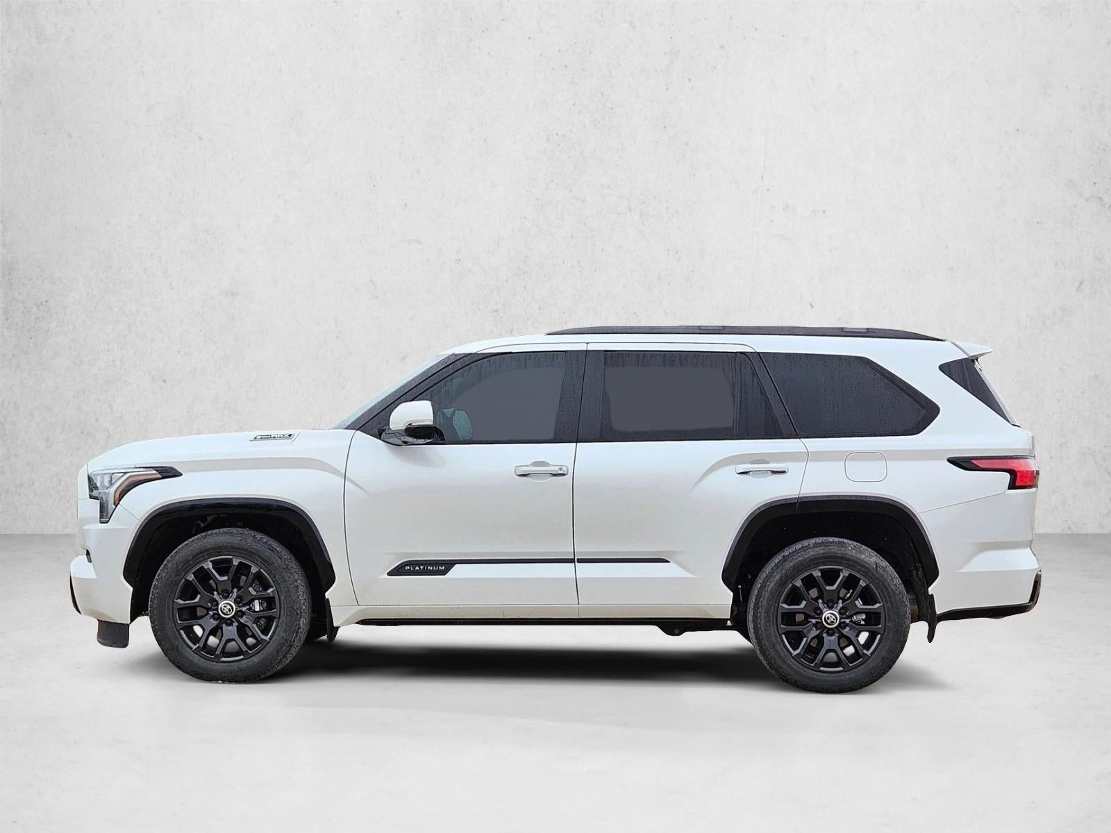 2024 Toyota Sequoia SR5