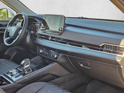 2023 Mitsubishi Outlander SEL
