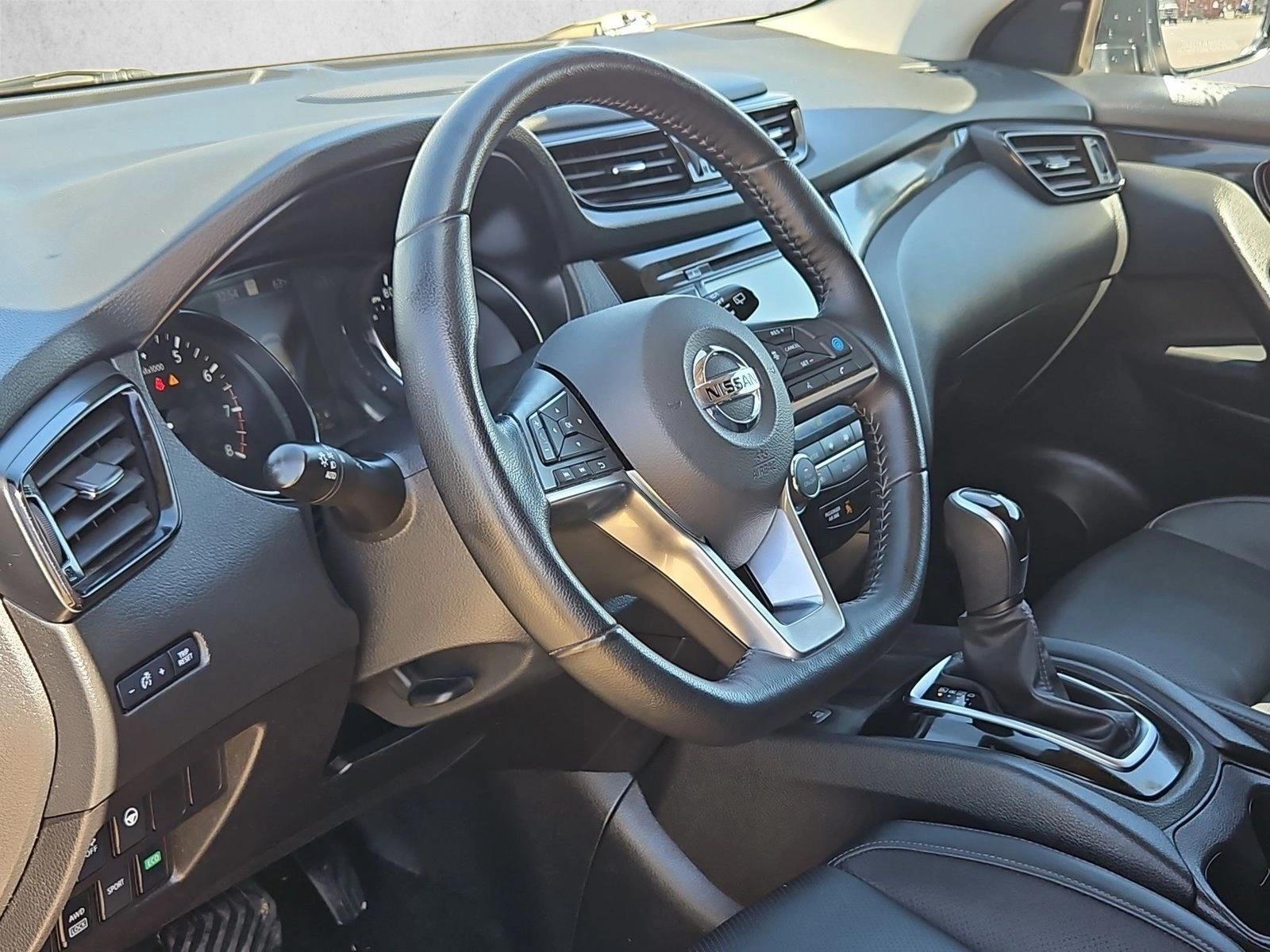 2022 Nissan Rogue Sport SL