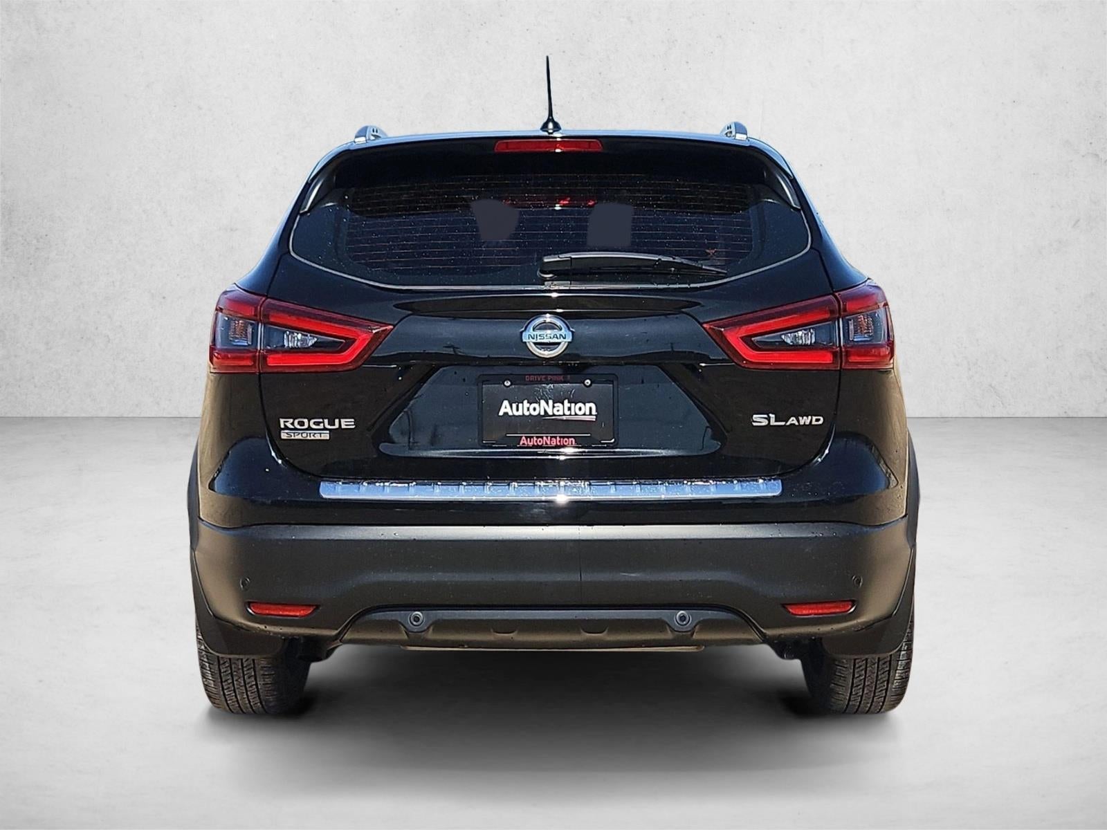 2022 Nissan Rogue Sport SL