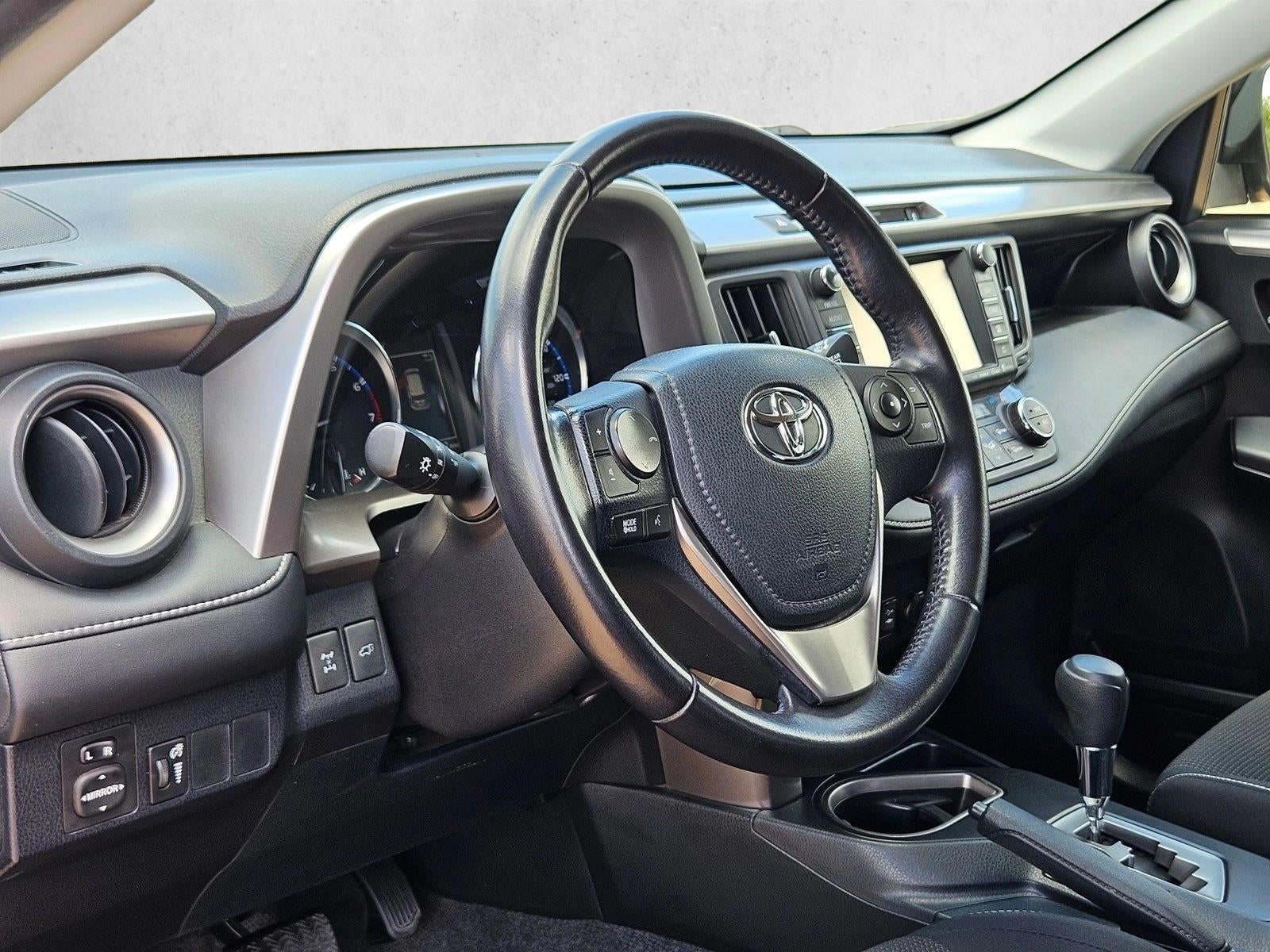 2016 Toyota RAV4 XLE