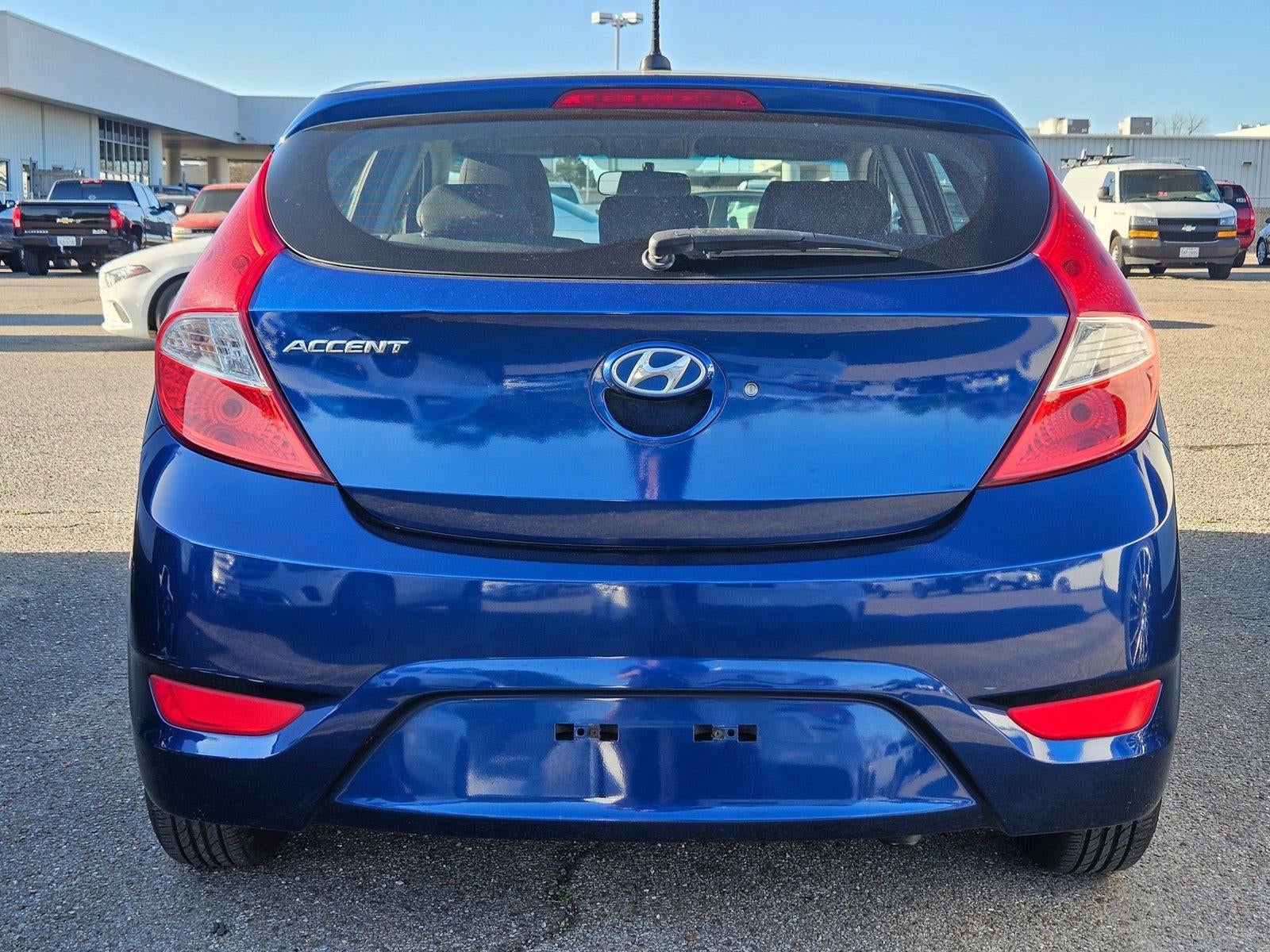 2016 Hyundai Accent SE