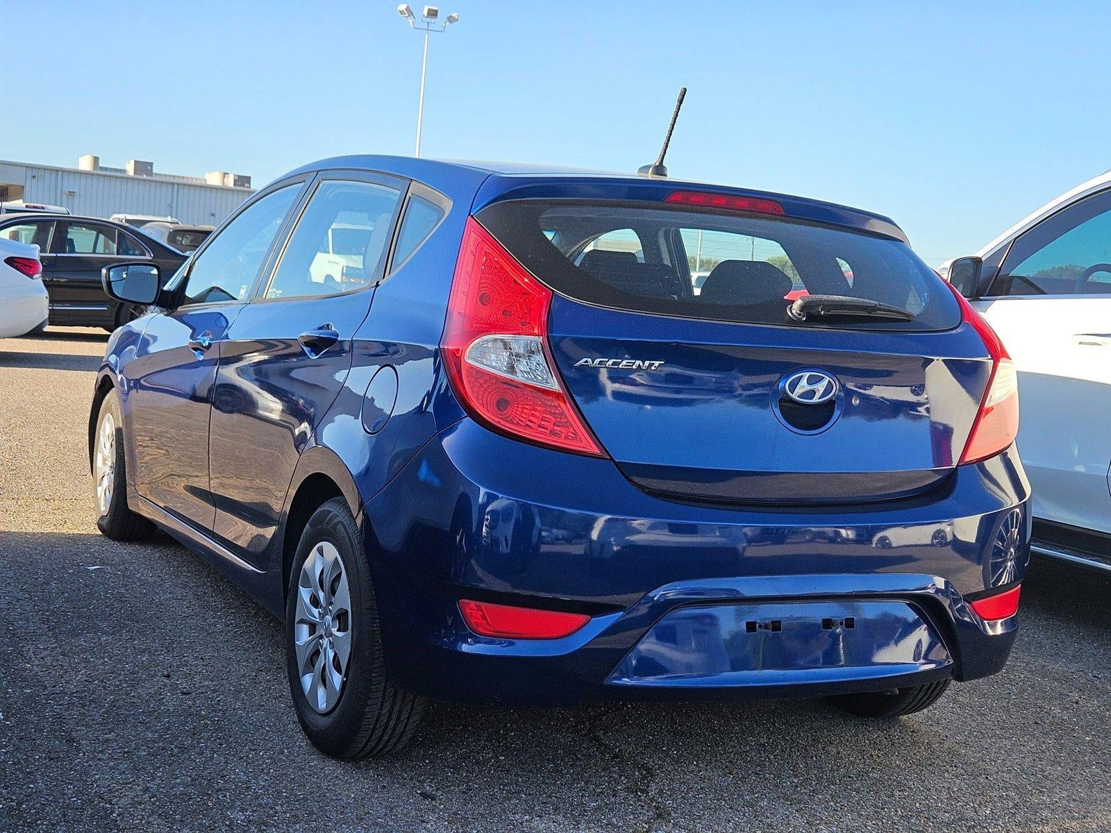 2016 Hyundai Accent SE