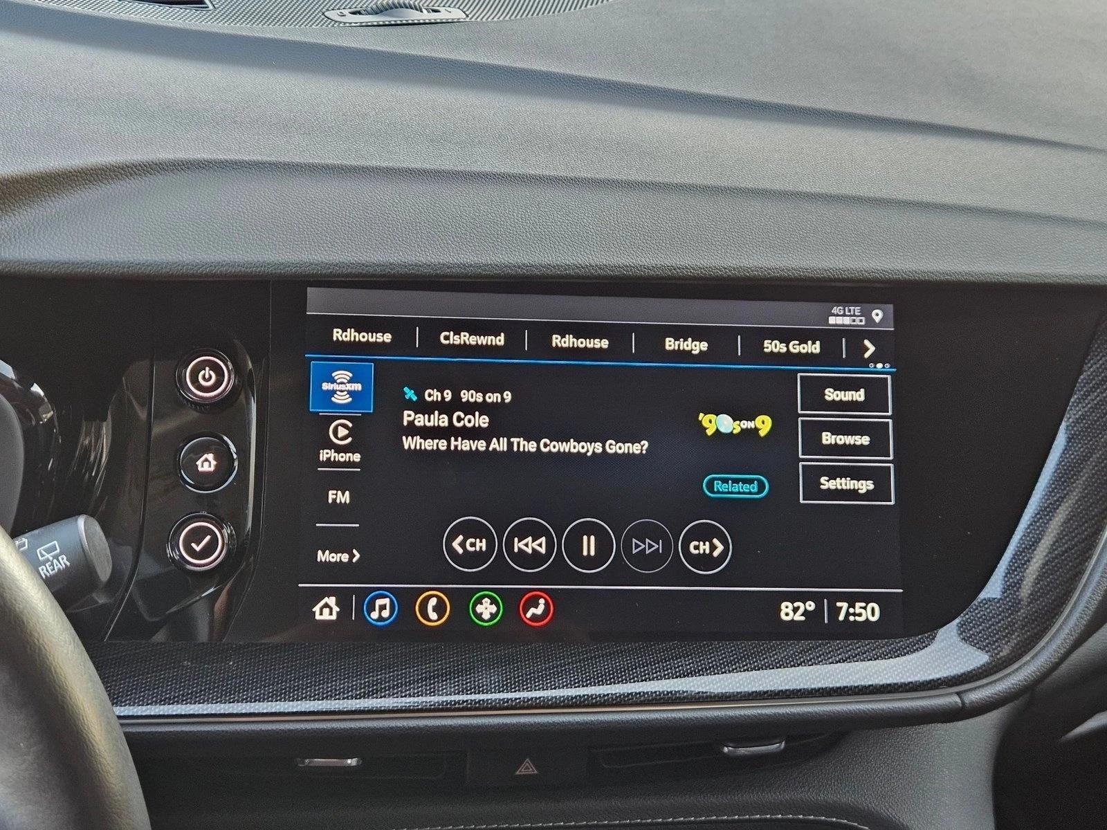 2021 Buick Envision Essence