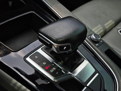 2023 Audi A4 Premium Plus 45 TFSI S line quattro S tronic