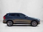 2022 Volvo XC60 Momentum