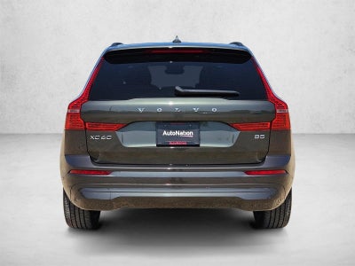 2022 Volvo XC60 Momentum
