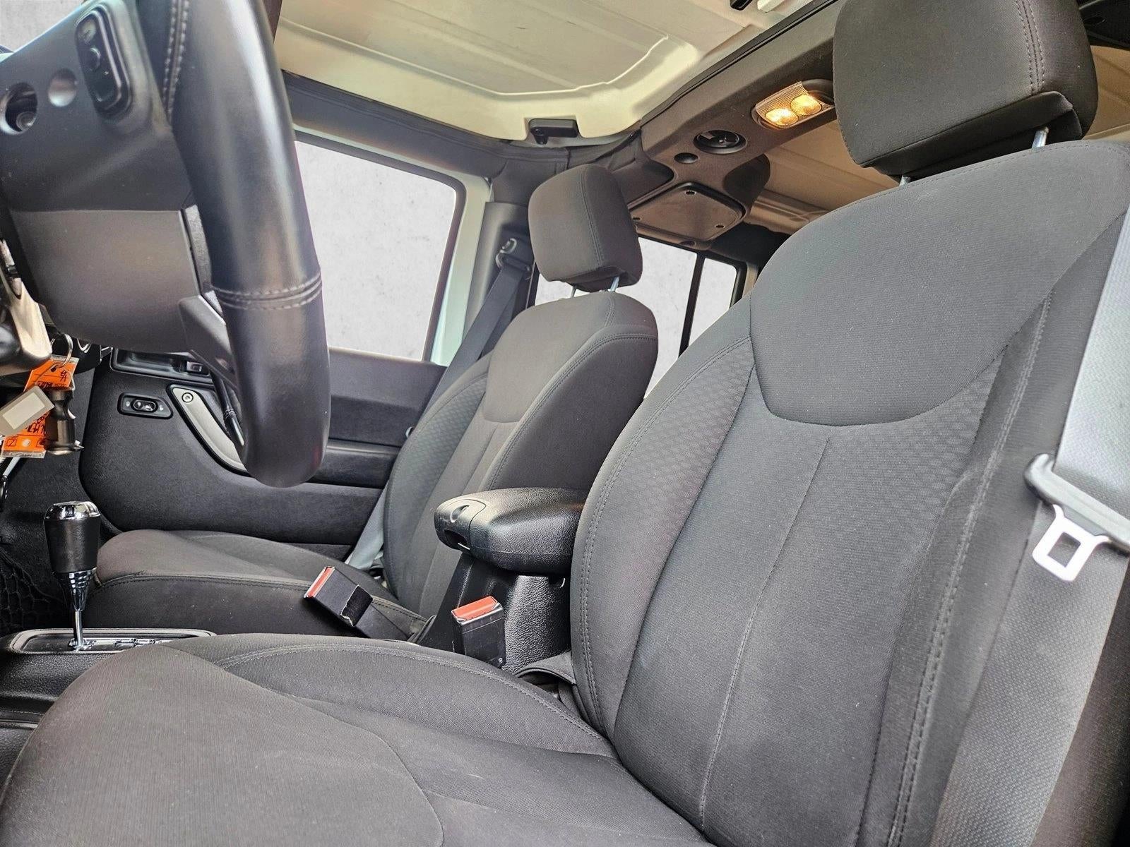 2016 Jeep Wrangler Unlimited 4WD 4dr Sport