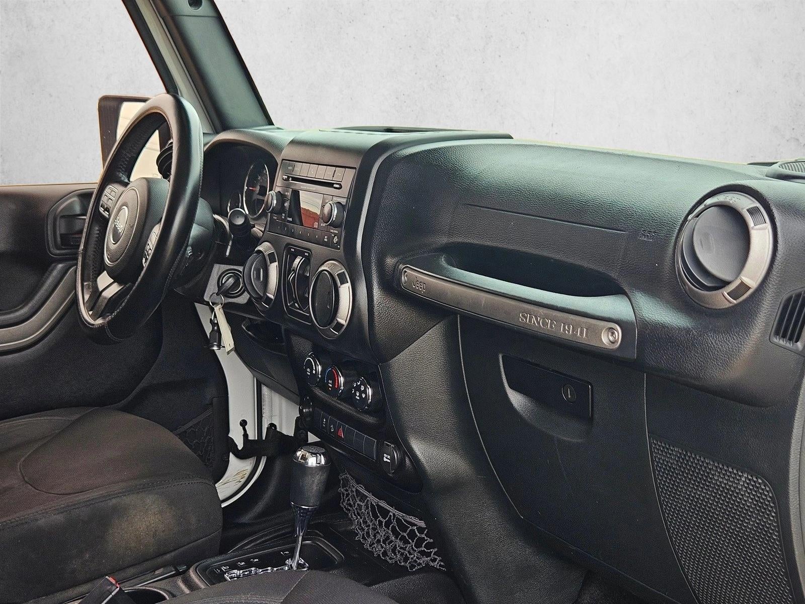 2016 Jeep Wrangler Unlimited 4WD 4dr Sport