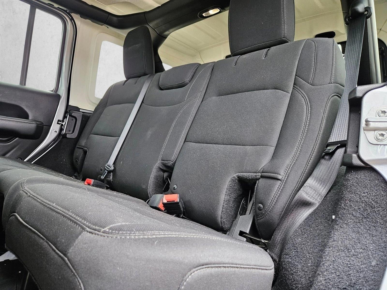 2018 Jeep Wrangler Unlimited Sahara 4x4