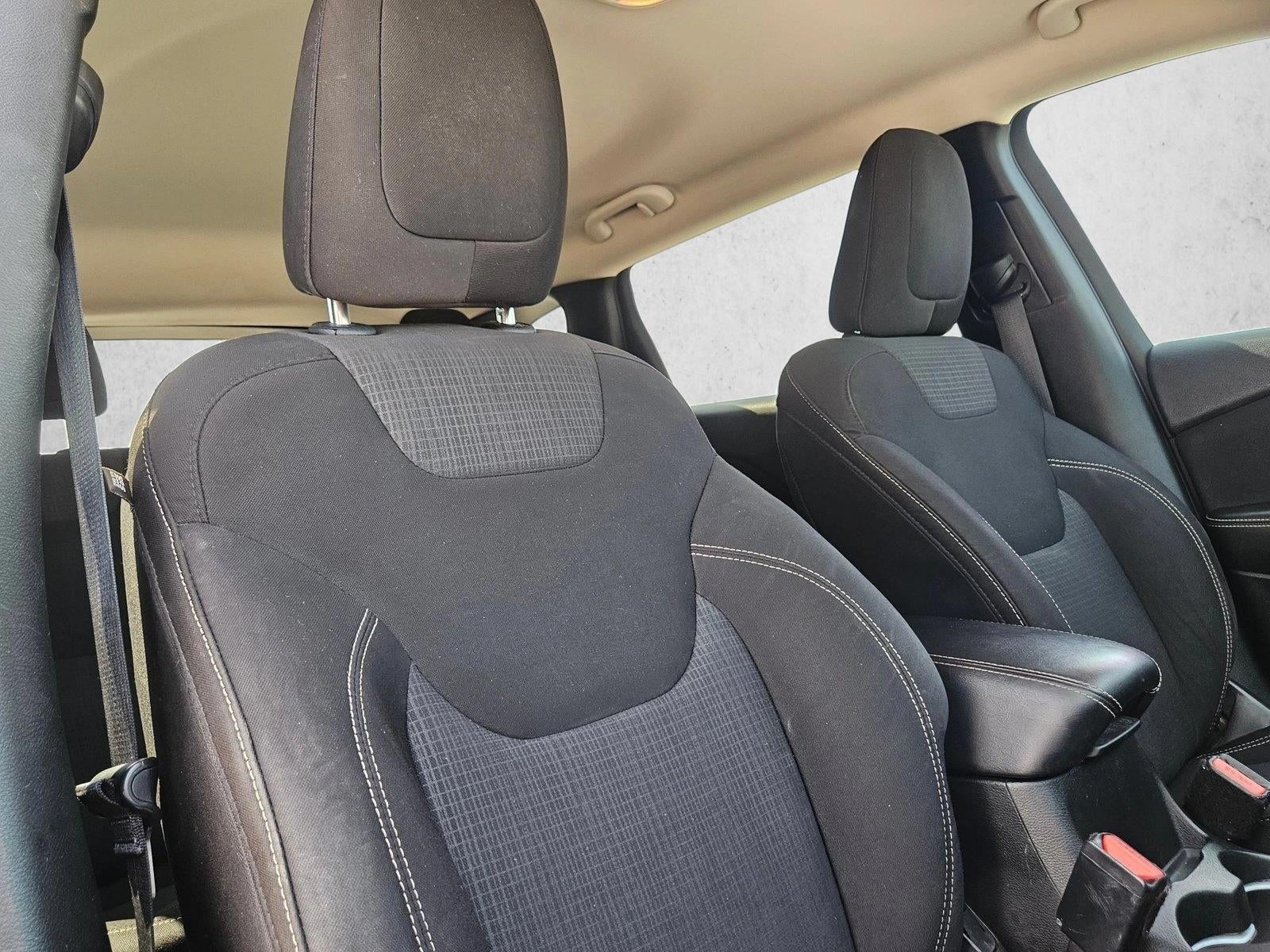 2015 Jeep Cherokee FWD 4dr Latitude
