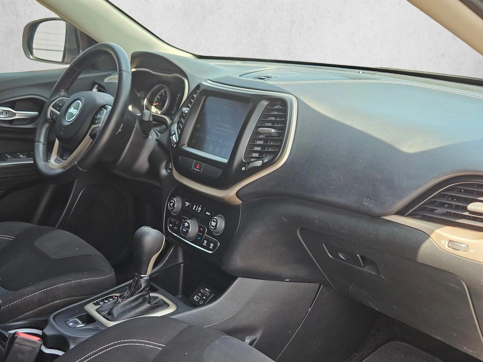 2015 Jeep Cherokee FWD 4dr Latitude