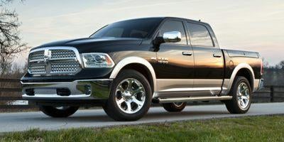 2014 RAM 1500 4WD Crew Cab 5.7 Ft Box Big Horn