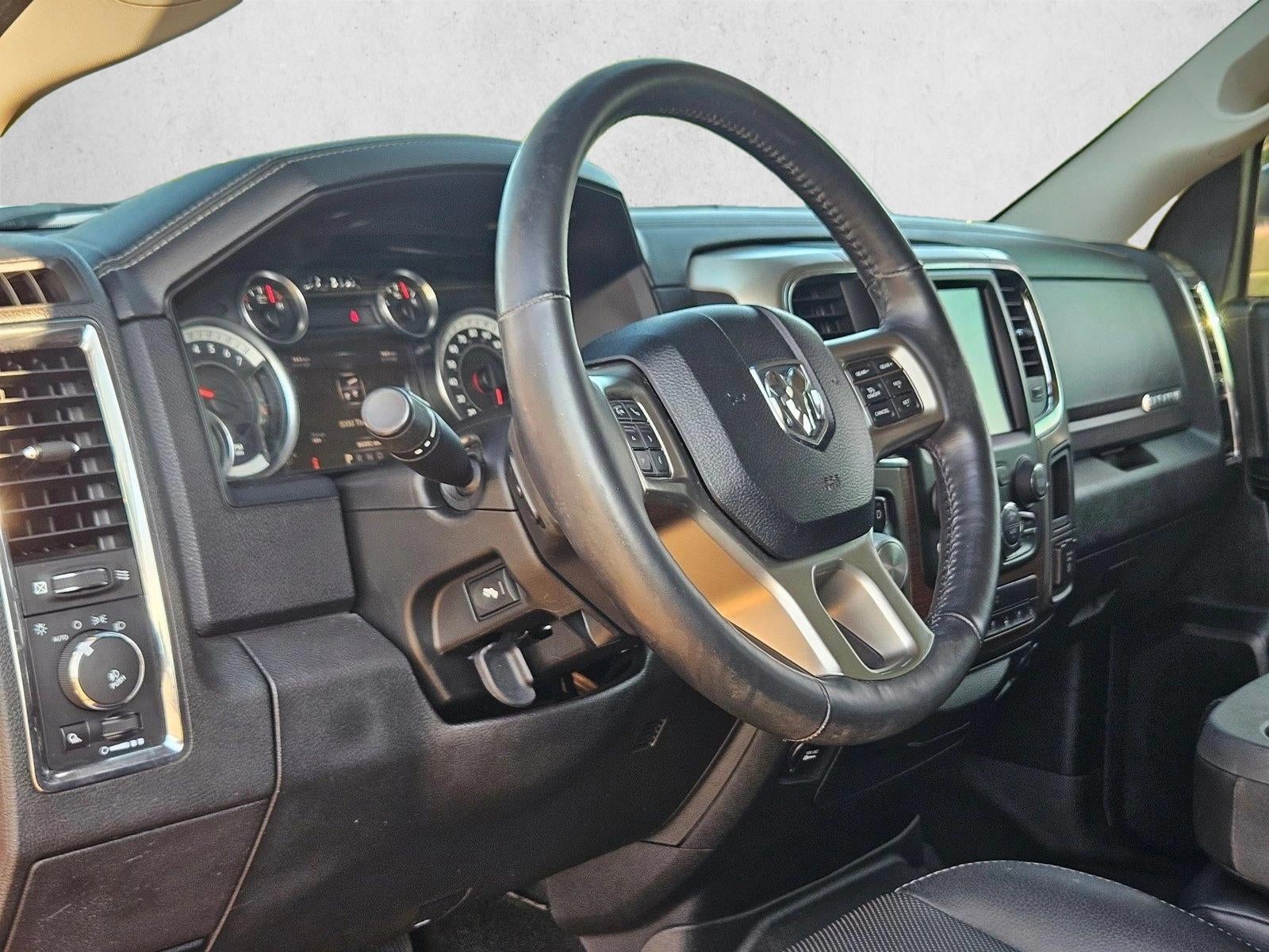 2014 RAM 1500 4WD Crew Cab 6.4 Ft Box Laramie