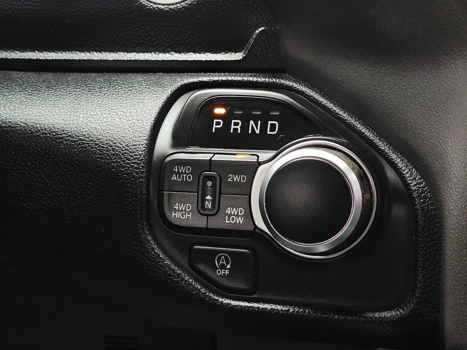 2020 RAM 1500 Big Horn 4x4 Crew Cab 5'7" Box