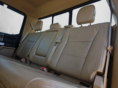 2017 Ford Super Duty F-250 SRW Lariat 4WD Crew Cab 6.75' Box