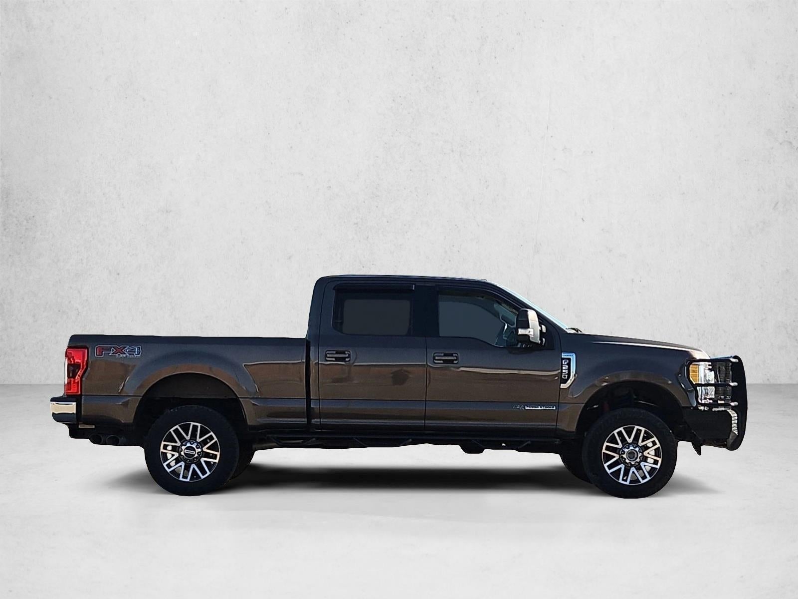 2017 Ford Super Duty F-250 SRW Lariat 4WD Crew Cab 6.75' Box