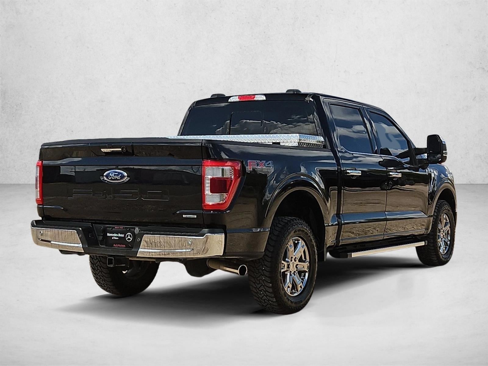 2023 Ford F-150 LARIAT 4WD SuperCrew 5.5' Box