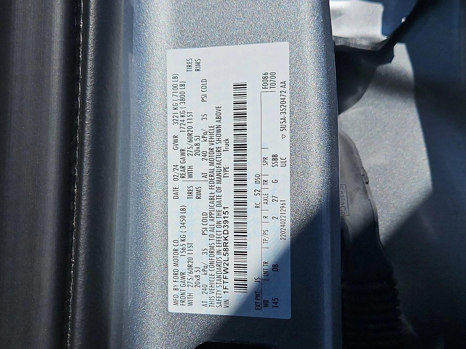 2024 Ford F-150 STX 4WD SuperCrew 5.5' Box