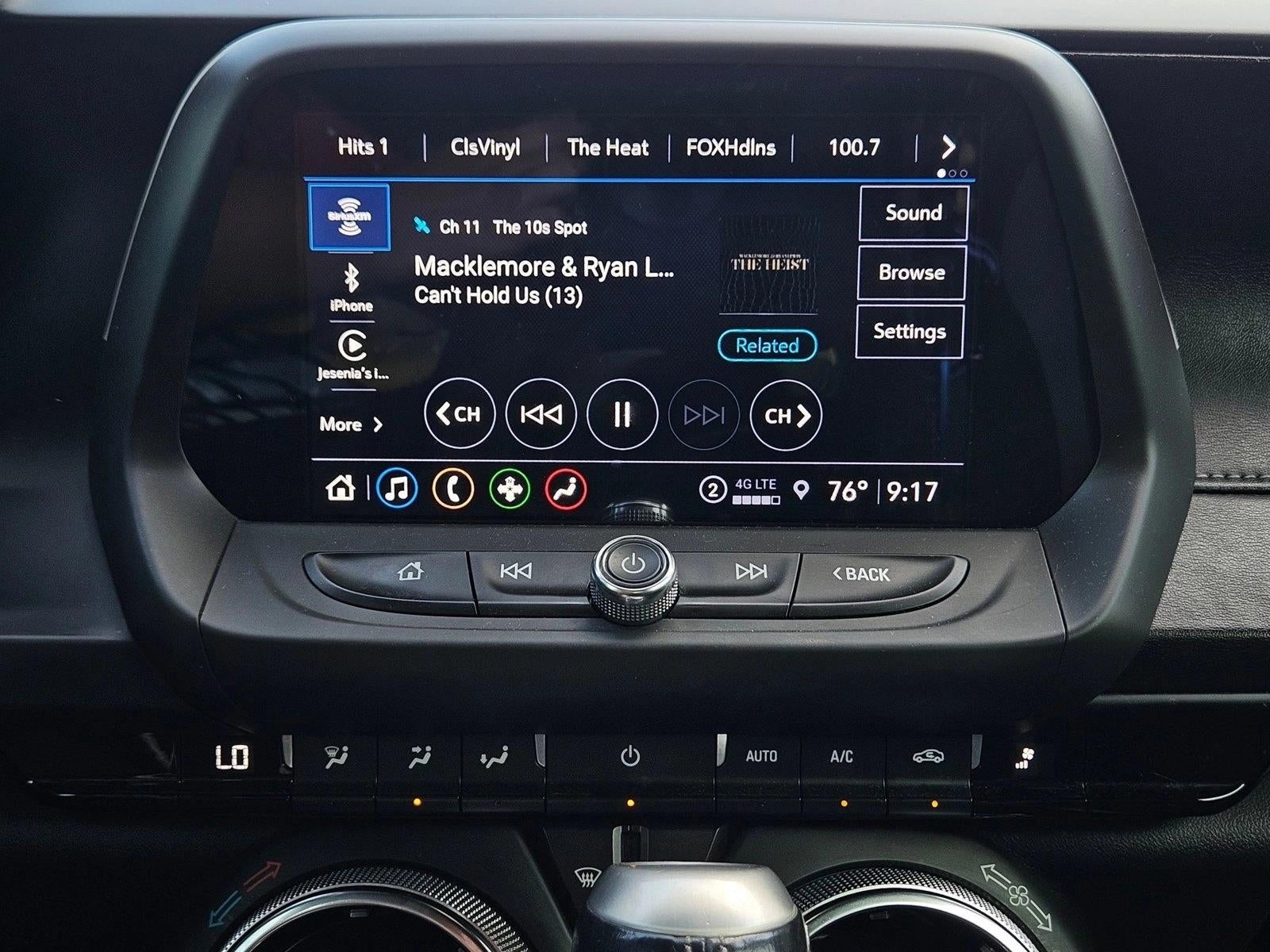 2022 Chevrolet Camaro 2dr Coupe 1LT