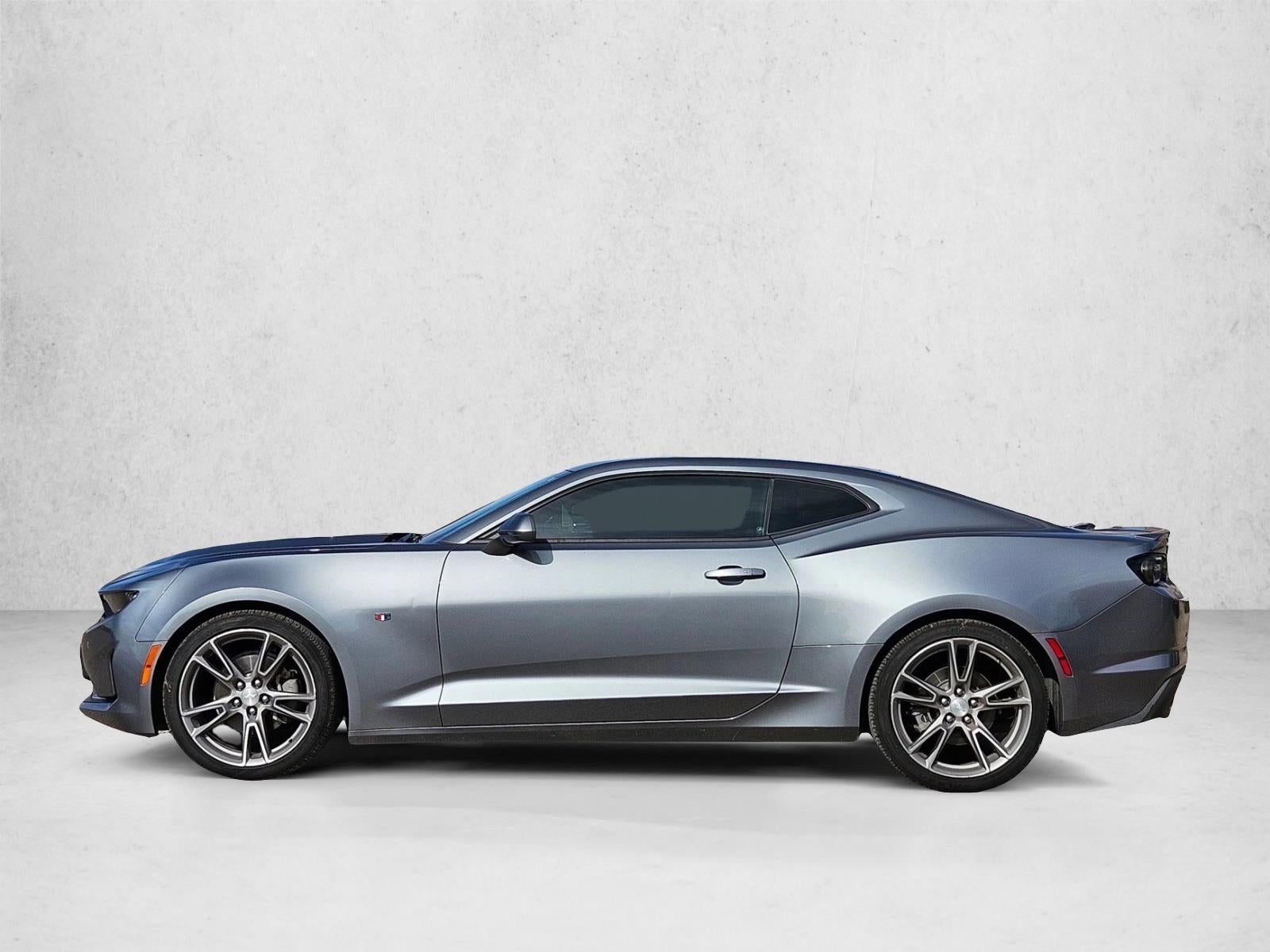 2022 Chevrolet Camaro 2dr Coupe 1LT