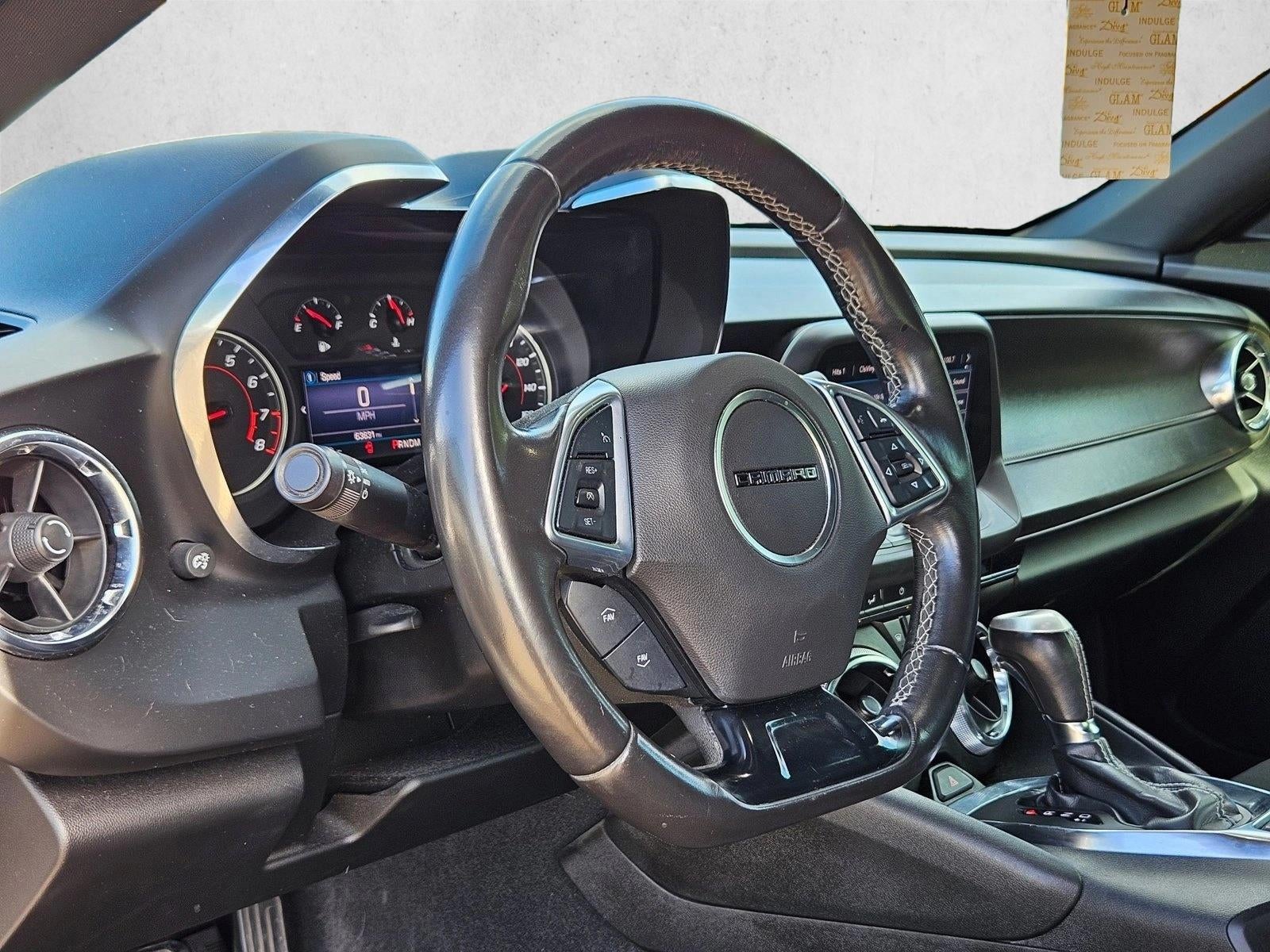 2022 Chevrolet Camaro 2dr Coupe 1LT