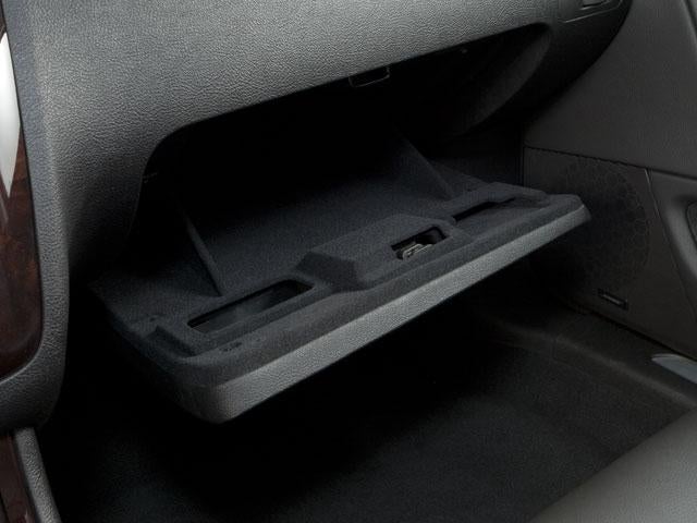 2011 Cadillac DTS 4.6L V8 Premium