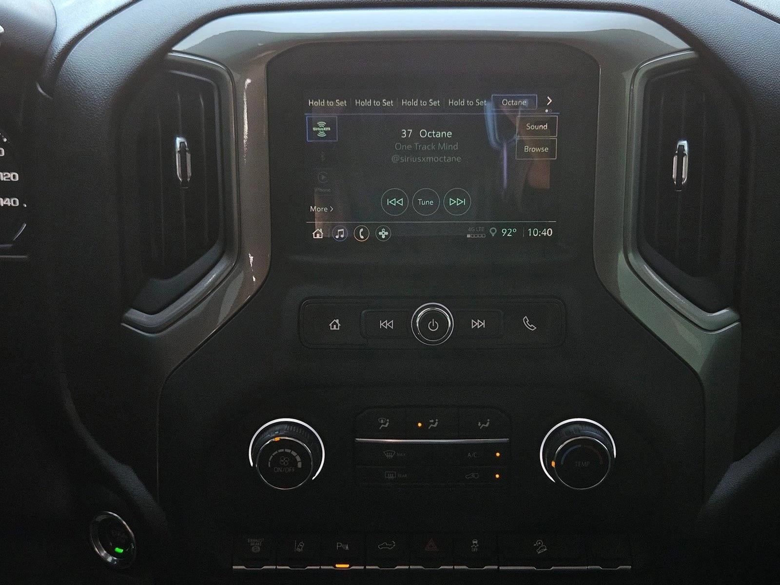 2026 Chevrolet Silverado 2500 HD Crew Cab Standard Box 4-Wheel Drive Custom