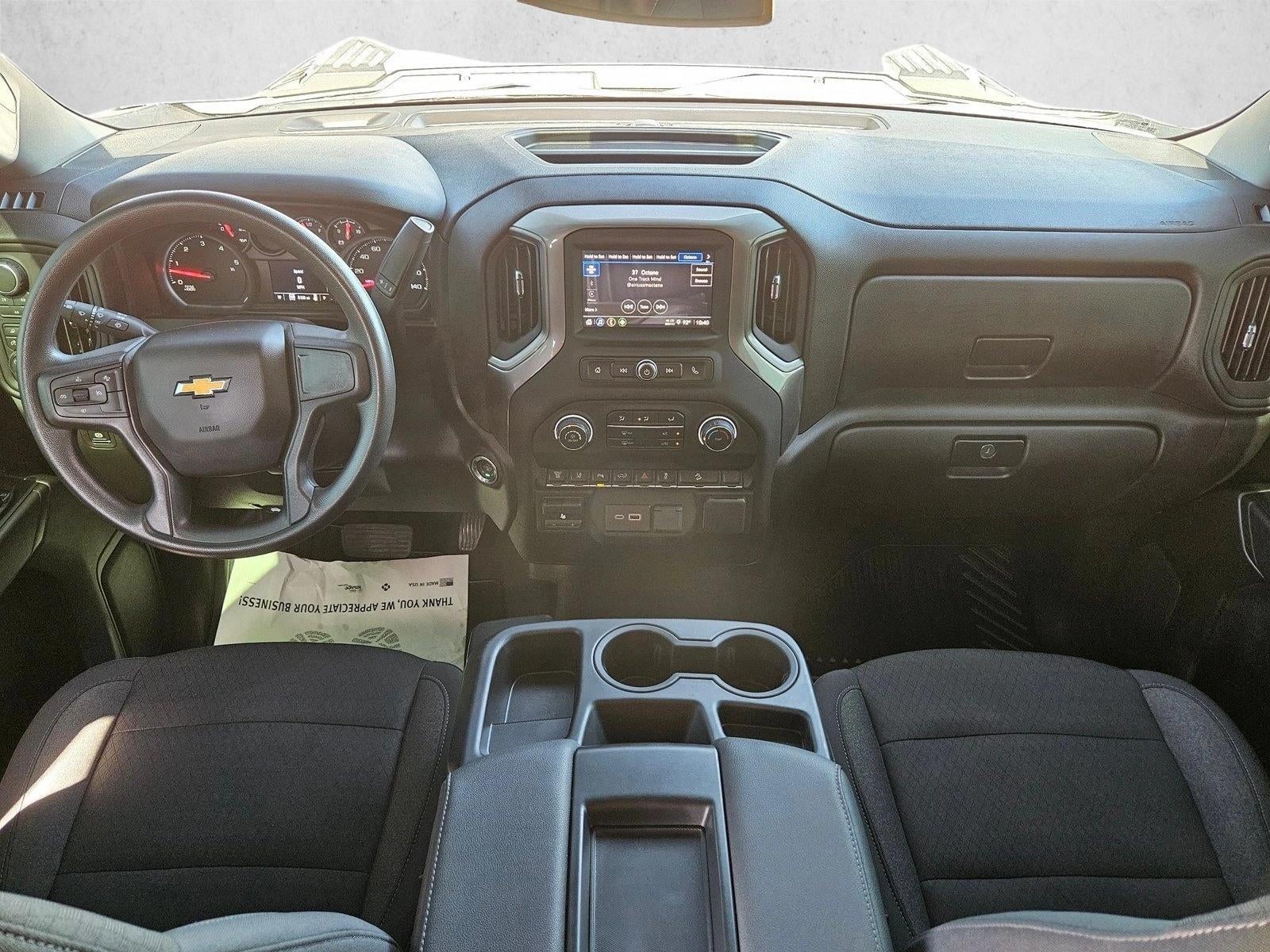 2026 Chevrolet Silverado 2500 HD Crew Cab Standard Box 4-Wheel Drive Custom