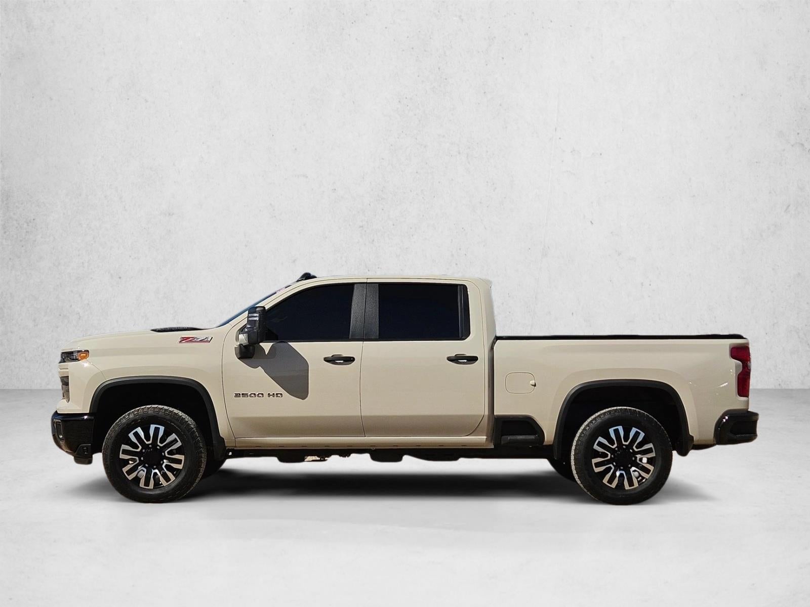 2026 Chevrolet Silverado 2500 HD Crew Cab Standard Box 4-Wheel Drive Custom