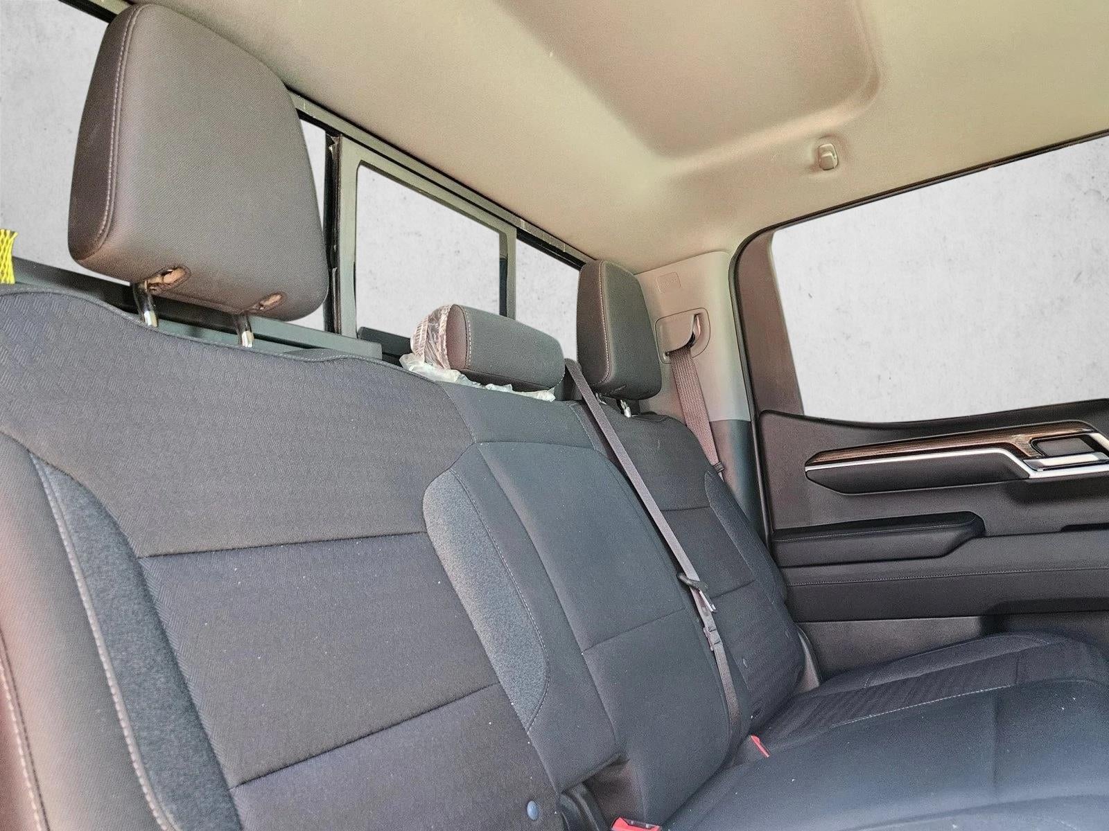 2022 Chevrolet Silverado 1500 Crew Cab Short Box 2-Wheel Drive LT