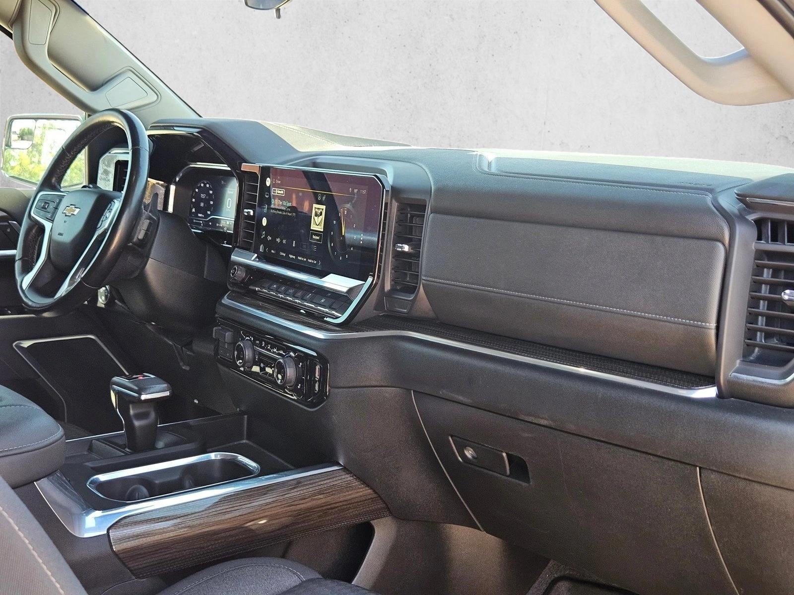 2022 Chevrolet Silverado 1500 Crew Cab Short Box 2-Wheel Drive LT