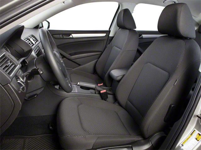 2013 Volkswagen Passat 4dr Sdn 2.5L Manual SE PZEV