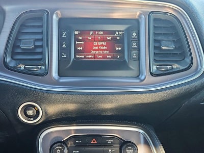 2017 Dodge Challenger R/T Coupe